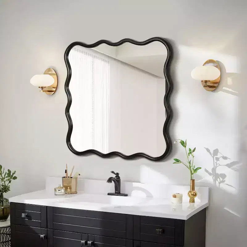 Specchio da bagno moderno quadrato da 36 pollici con cornice ondulata in legno massiccio, specchio da parete ad alta riflessione, specchio da trucco per bagno, soggiorno
