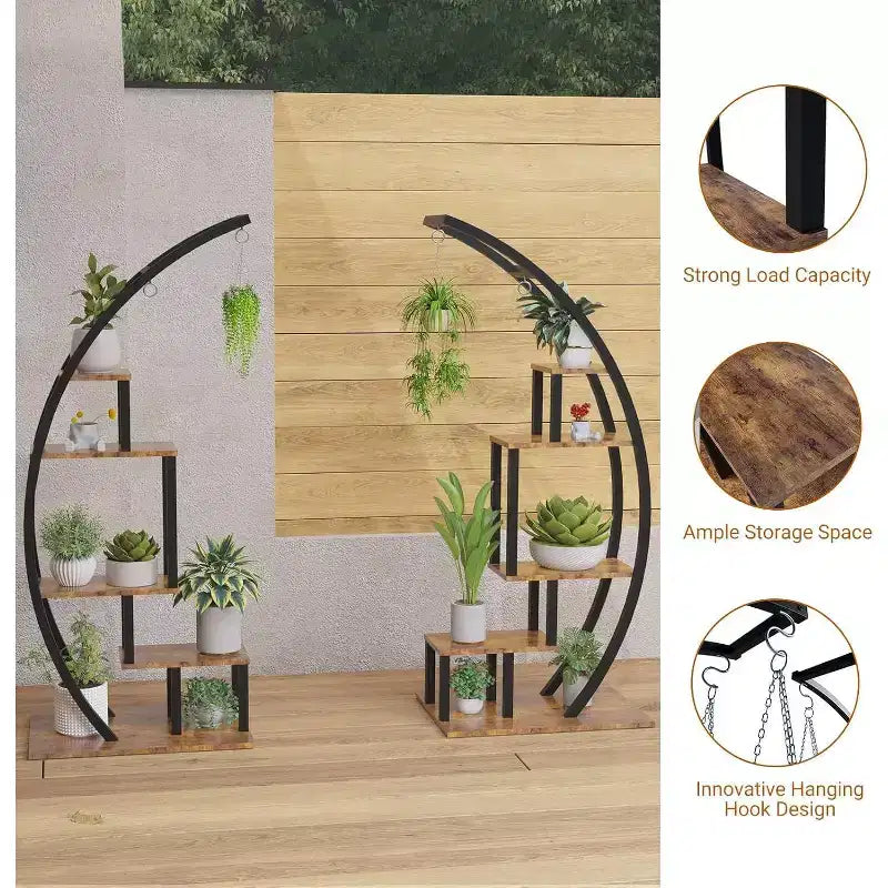 Grande porta piante a 5 livelli, scaffale espositivo semicircolare in metallo e legno con ganci, organizer angolare per interni ed esterni, 142 cm