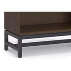 Libreria industriale a ripiani aperti, in legno massello e metallo, di 168 x 76 cm, rettangolare, stile moderno di metà secolo, color noce