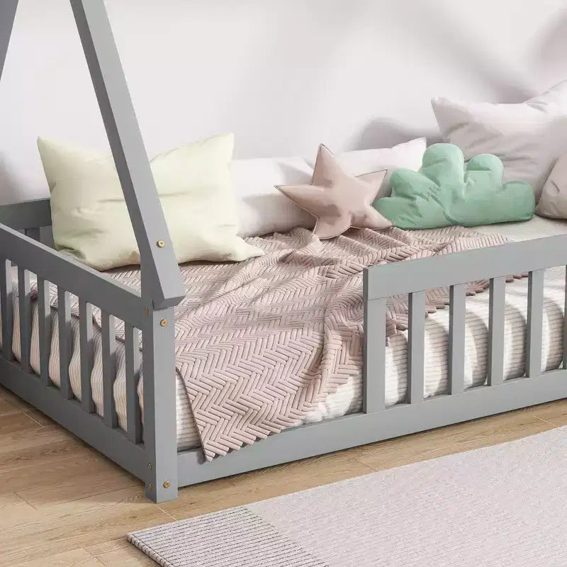 Letto a pavimento a forma di tenda, misura singola, con sponde di sicurezza e doghe