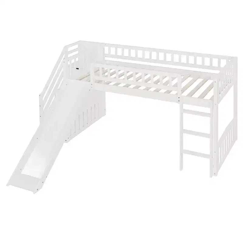 Letto a soppalco singolo con scivolo, struttura in legno con scalini contenitore e sponde di sicurezza, ideale per camerette.